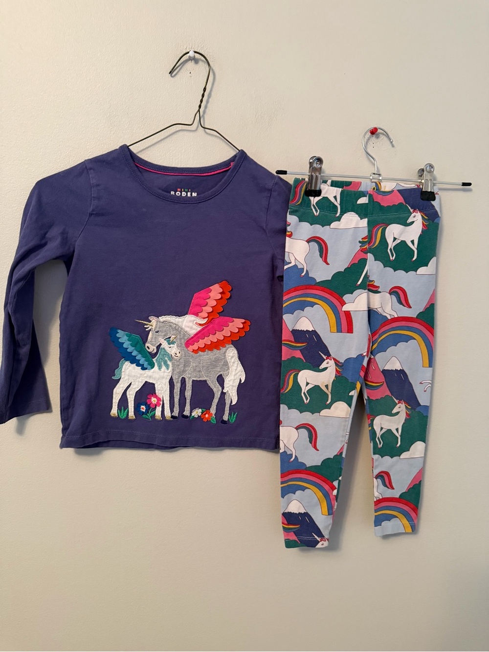 Mini Boden Navy Unicorn shirt with Matching Leggings